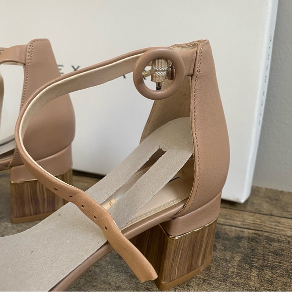 Alex Marie Block Sandals - Picture 3 of 6